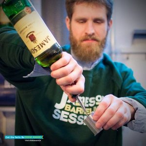 jas pour shots tw mar 16