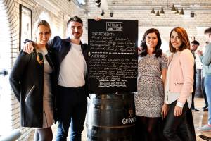 ginn sto arthurs bar fb 4716