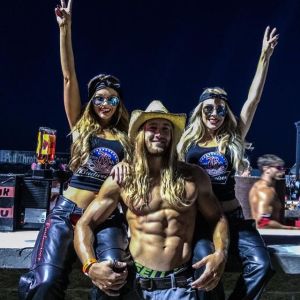 13731298_1647600232222994_1027885830_n