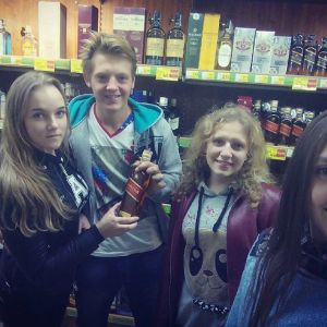 14350619_307577436269001_1840357961_n_002